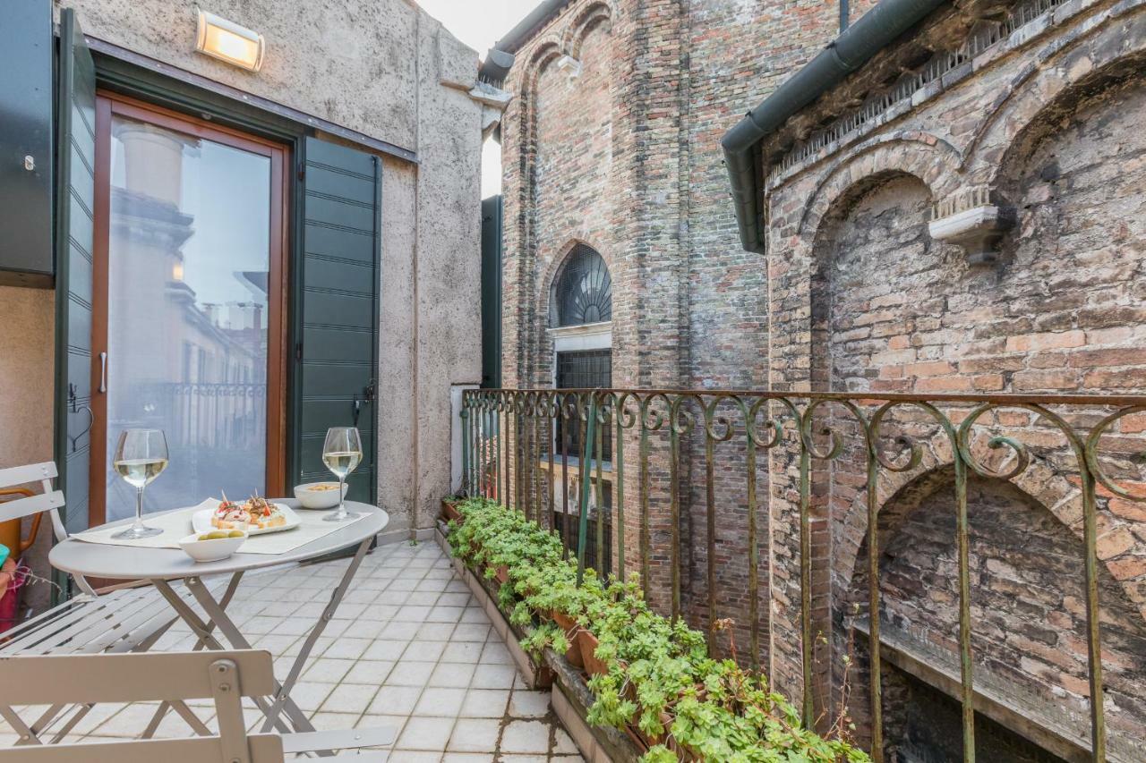 Ca' Della Frutta Venetian Apartment Veneza Exterior foto